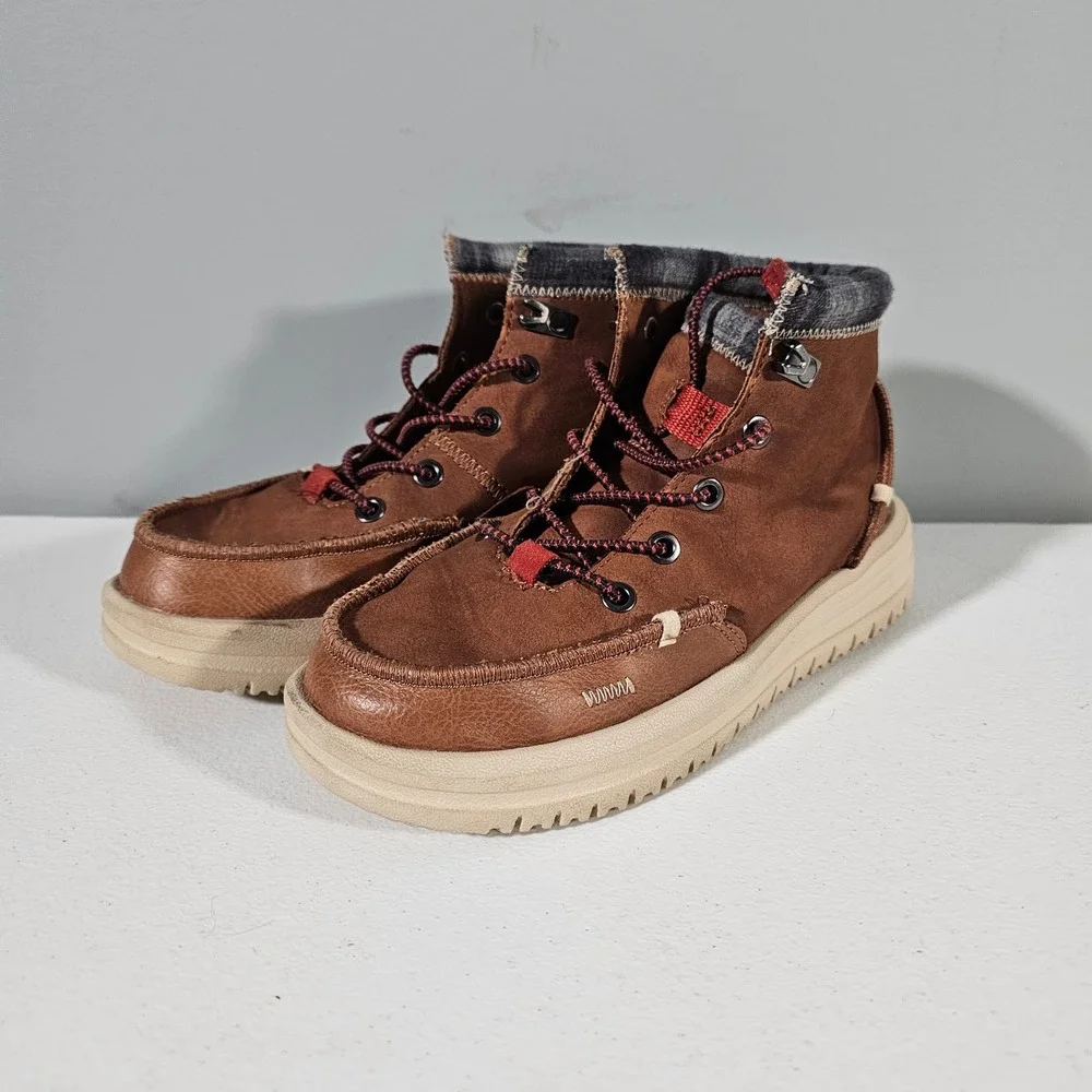 Hey Dude Bradley Y Classic Youth Size J3 Cognac Brown Flannel Lined Boots